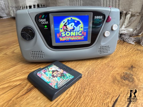 Sega game gear - sega, grey