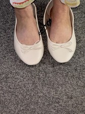 White Wide Fit Flat Bridal