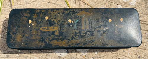 Chinese black lacquered