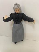 SWEET LITTLE NICKI BOTT OLD LADY SHOP KEEPER TEACHER DOLLS HOUSE DOLL