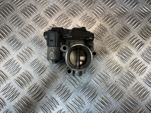 Ford fiesta - 17-22,