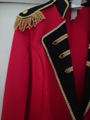 Red ring master tail jacket - master,