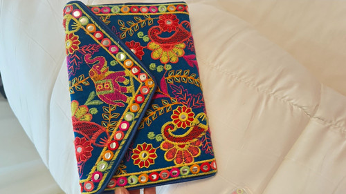 Blue embroidered elephant - blue,