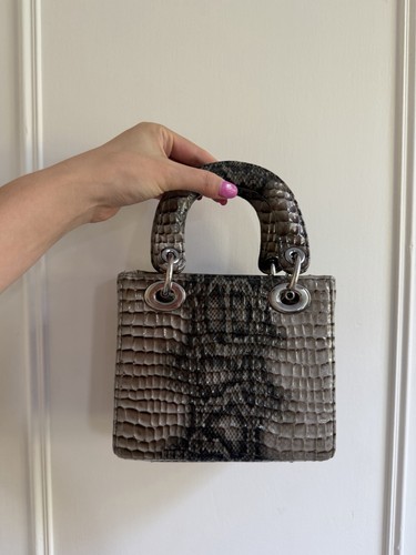 Grey black snake print - grey/black,
