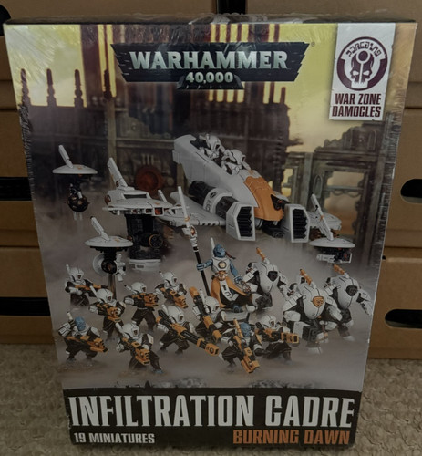 New sealed rare warhammer - new,