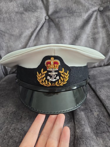 Royal navy warrant officer - royal,