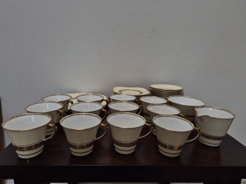Roslyn china art deco - art, tea