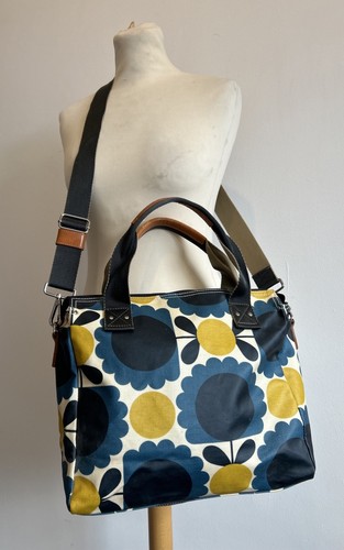 Orla kiely scallop - orla, flower