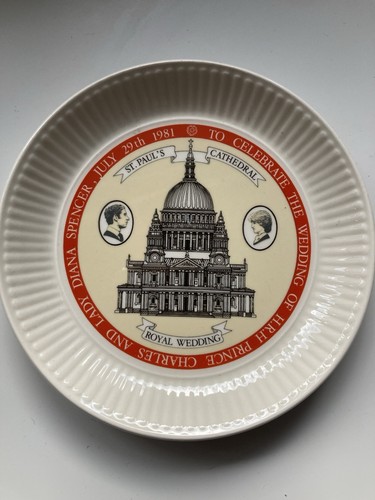 Collectable plate marking - collectable,