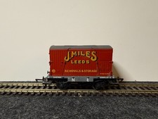 GMR 54337-6 - Conflat Wagon 240749 with Container J Miles Leeds - Pre-Owned