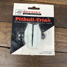 Vintage Odyssey Pitbull-Triax