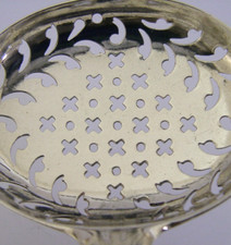 ENGLISH GEORGIAN STERLING SILVER SUGAR SIFTER SPOON 1808 ANTIQUE 38g