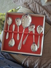 VINTAGE  6 Shell Shape Desert Spoons + Serving Spoon