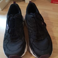 Skechers Go Run Ultra Go size