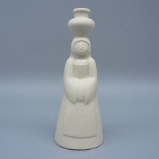 CORYFO CERAMIC WOMAN & VASE