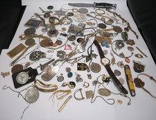 bundle of old broken jewelery bits and bobs