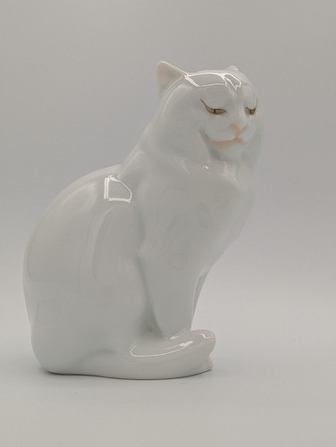 Vintage herend hungary white - vintage,