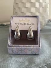 Isabella M Earrings Fine