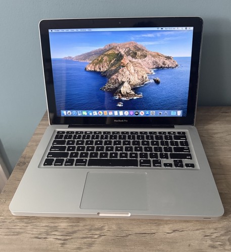 Apple macbook pro - 13”, |