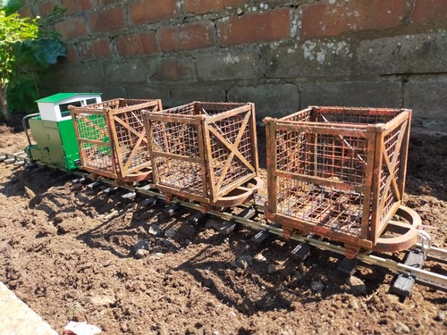 Garden railway peat sod wagon - railway,