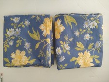 Pair Laura Ashley Emilie