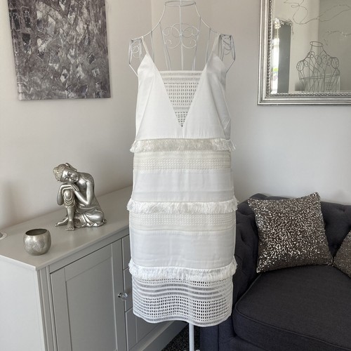 Three floor white fringed - floor,