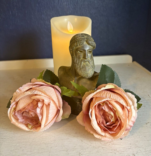 Classical style antique bronze - antique,