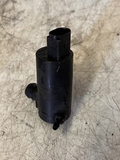 TOYOTA AVENSIS WINDSCREEN WASHER PUMP 30357