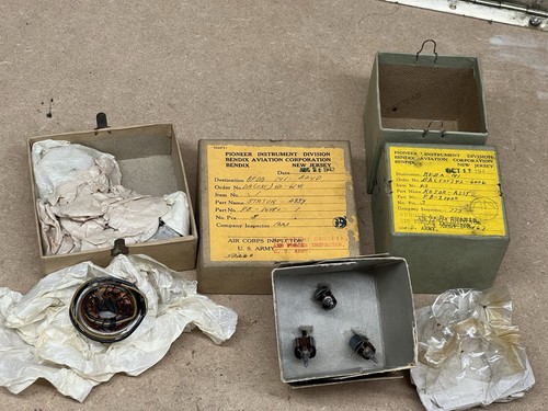 Ww2 bendix aircraft instrument - aircraft,