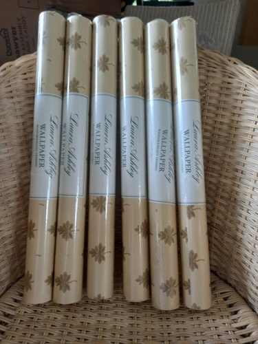 Vintage laura ashley wallpaper - vintage,