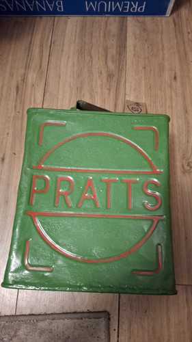 Pratts vintage gallon petrol - pratts,