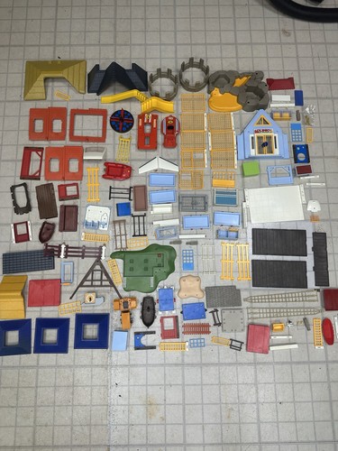 Playmobil misc vet building - vet,
