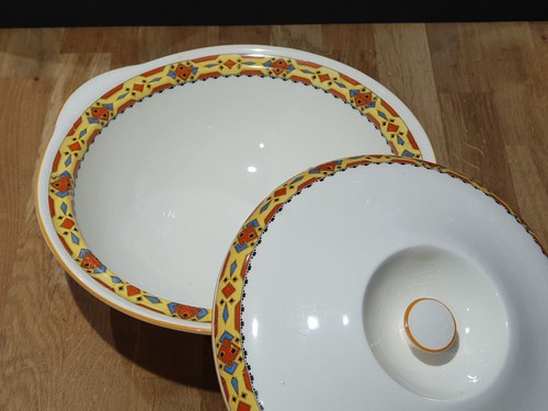 Bovey pottery serving dish - pottery,