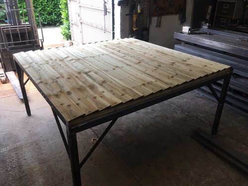 Fence panel jig feather - fence,