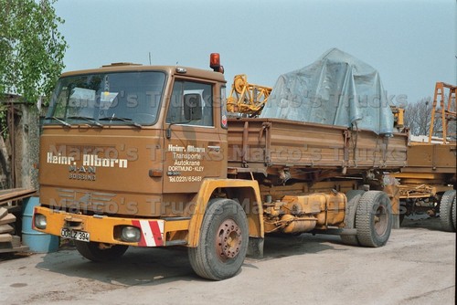 Truck photo man drawbar - photo,