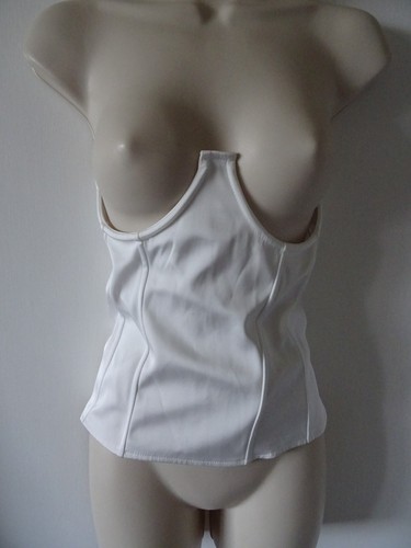 Ego size white under bust - white,