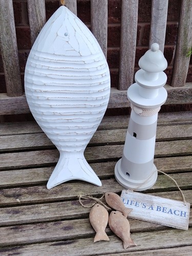 Wooden beach style ornaments - beach,