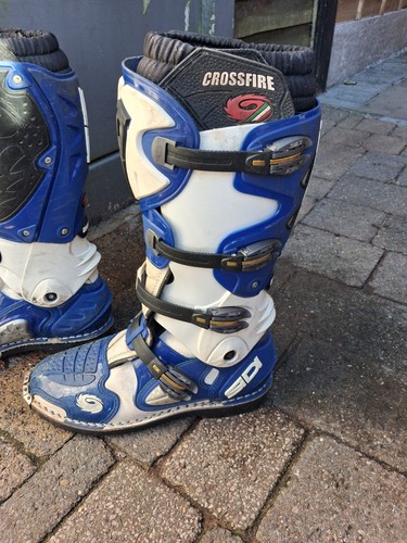 Cross fire sidi motorcycle - fire,