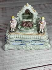 ANTIQUE VICTORIAN Figural