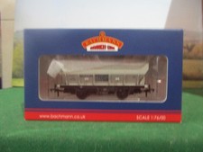 BACHMANN 00 COVERED HOPPER WAGON (COVHOP) BR GREY. CAT NO,38-501