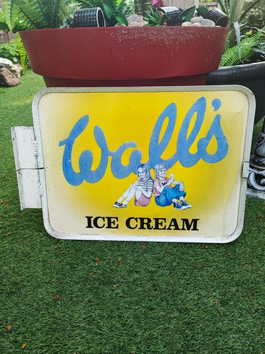 Vintage wall ice - vintage, wall's