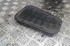 BFD048355 2004 LAND ROVER DEFENDER XS 110 TD5 WING VENT TRIM