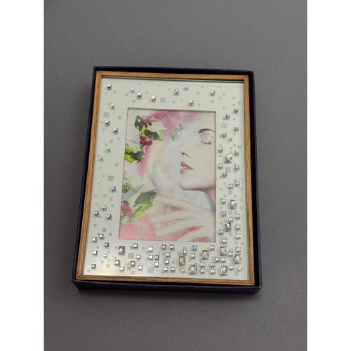 Swarovski crystal embellished - swarovski,