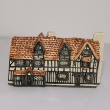 Tey Pottery - Vintage Britain