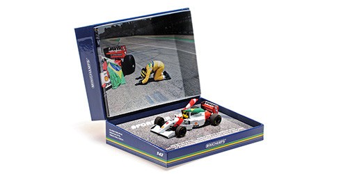 Minichamps 530934305 - 1:43,