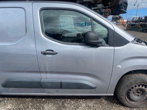 Citroen berlingo 2019 driver - citroen,