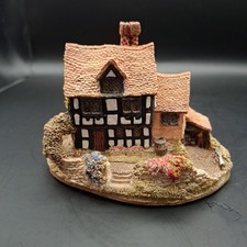 Lilliput Lane Saddlers Inn