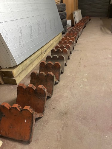Vintage roof ridge - vintage,