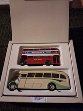 Corgi AEC Regal Coach Bus Set
