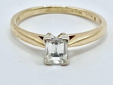 18ct Ring Diamond Engagement Size K